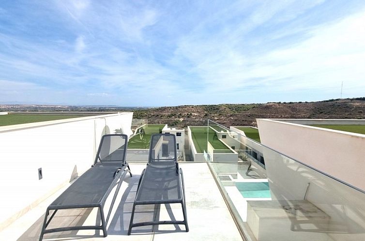 Vrijstaande woning in Ciudad Quesada