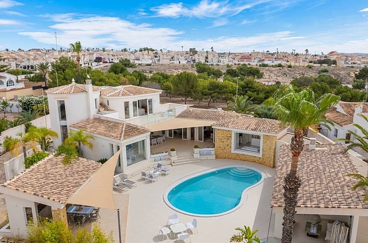 Vrijstaande woning in Ciudad Quesada