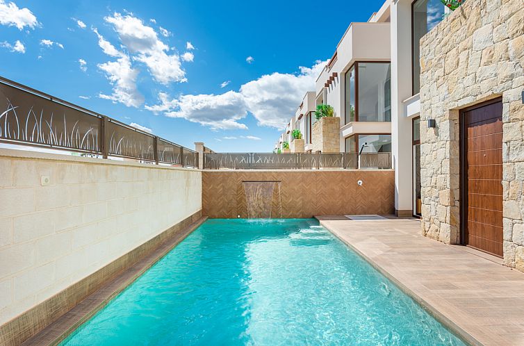 Vrijstaande woning in Ciudad Quesada