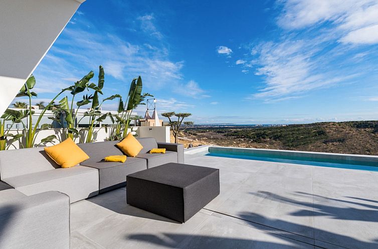 Vrijstaande woning in Ciudad Quesada