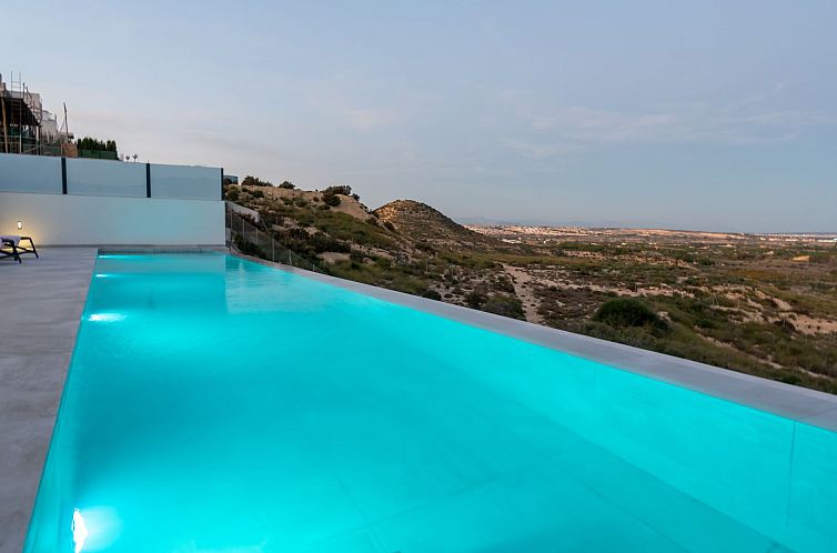 Geschakelde woning in Ciudad Quesada