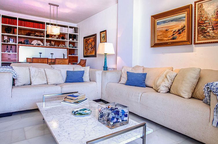 Appartement Jardine de Bolonia Plus