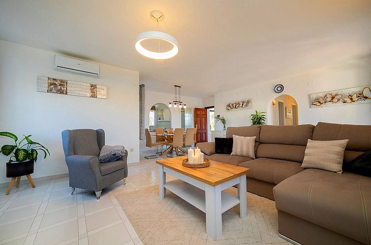 Vrijstaande woning in Benimantell