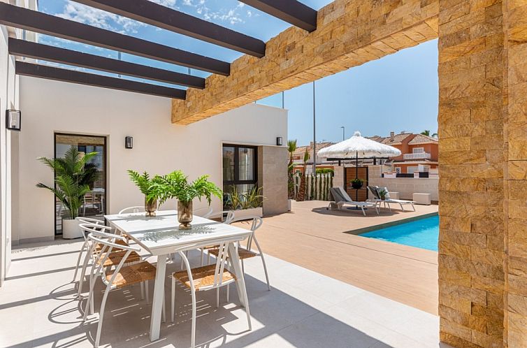 Vrijstaande woning in Rojales