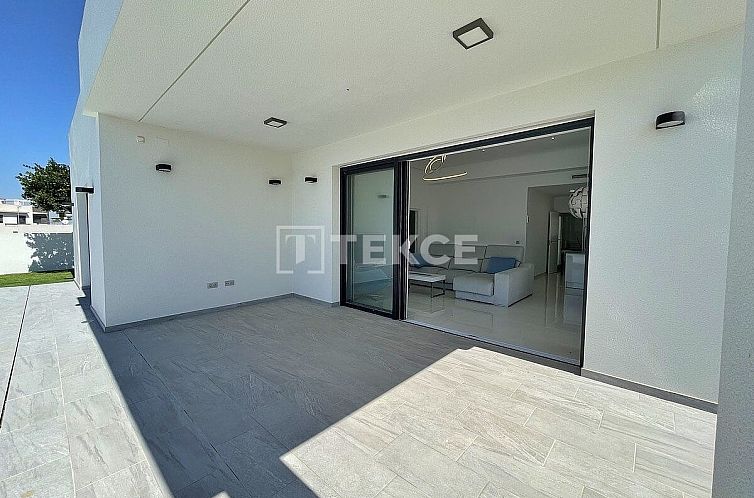 Geschakelde woning in Rojales Centro