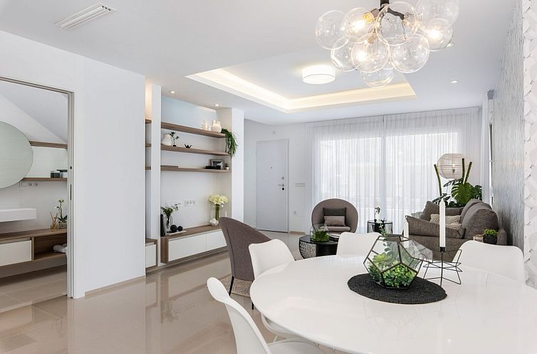 Geschakelde woning in Rojales
