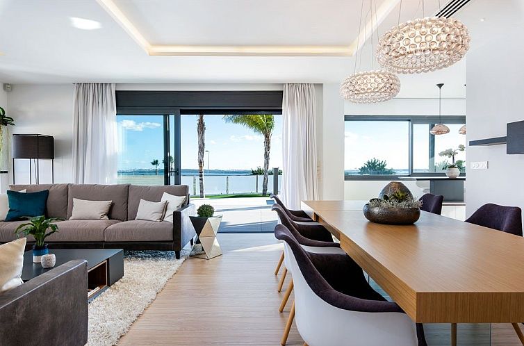 Vrijstaande woning in Rojales