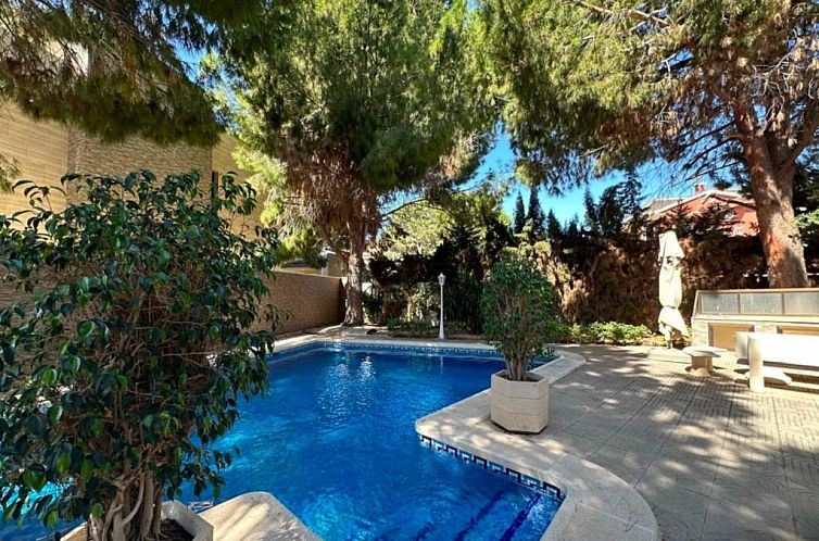 Vrijstaande woning in Rojales