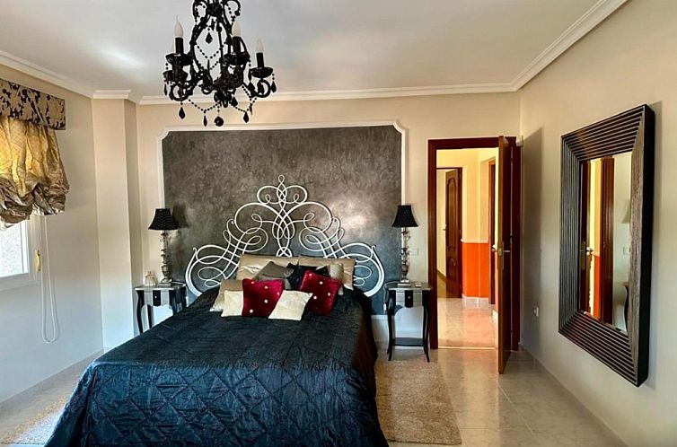 Vrijstaande woning in Rojales