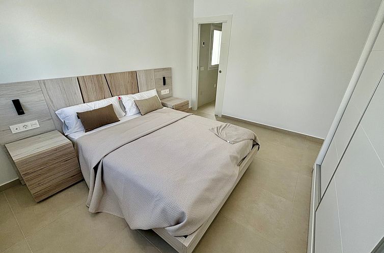 Geschakelde woning in Benimar