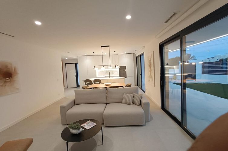 Vrijstaande woning in Rojales