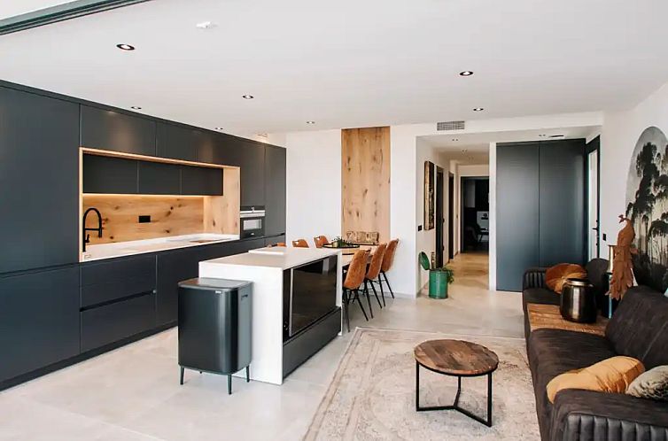 6p appartement +rooftop privezwembad