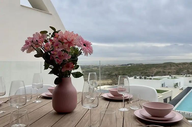 Stylish appartement met privezwembad