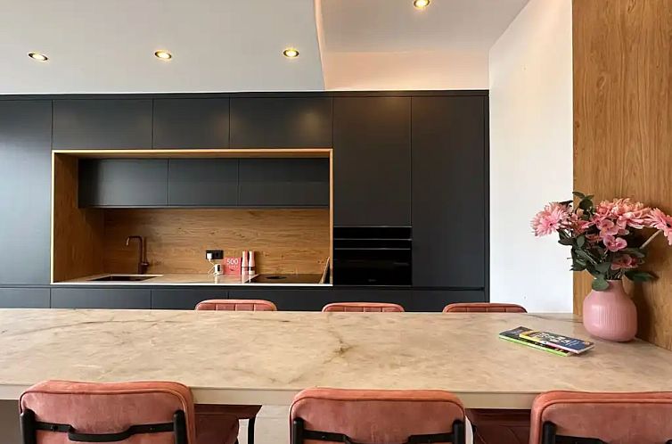 Stylish appartement met privezwembad