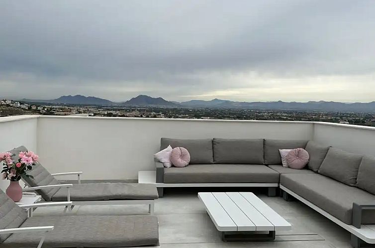 Stylish appartement met privezwembad