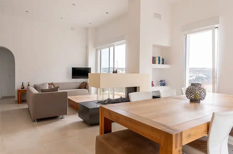 Villa met privé zwembad (verwarmd)