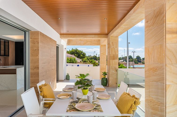 Vrijstaande woning in Rojales