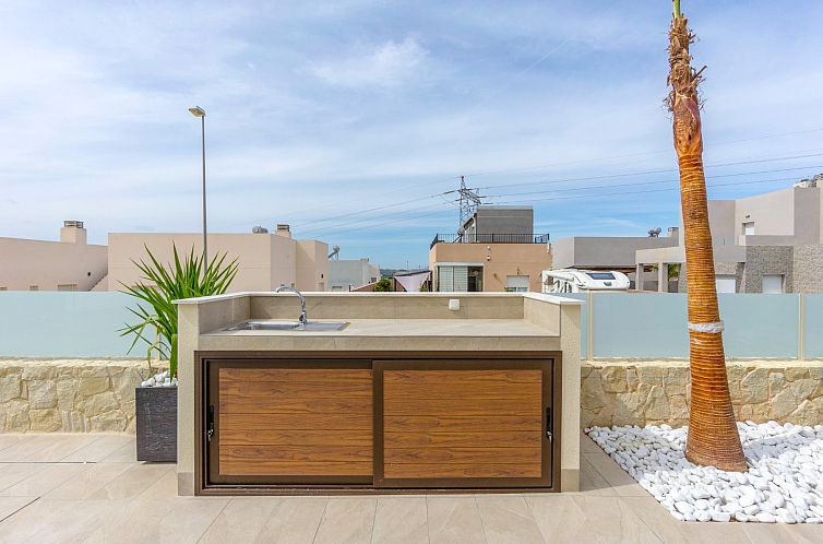 Vrijstaande woning in Rojales