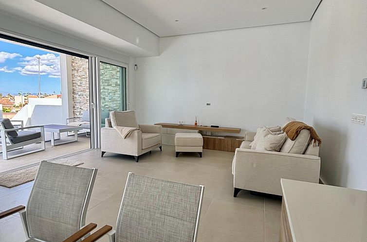 Vrijstaande woning in Benijofar