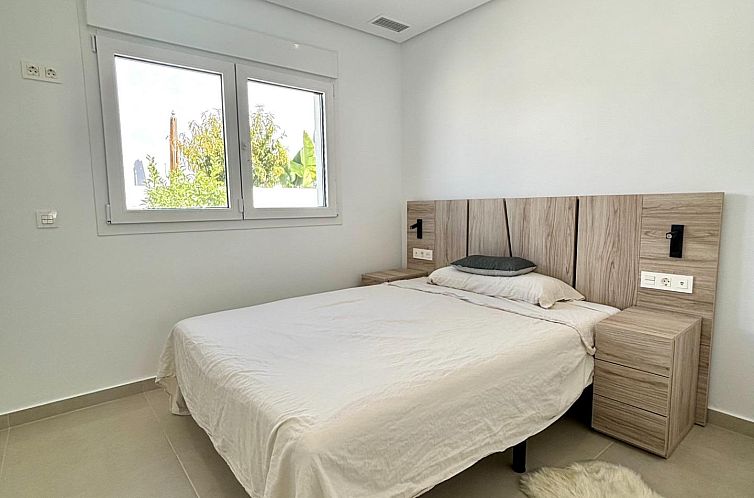 Vrijstaande woning in Benijofar