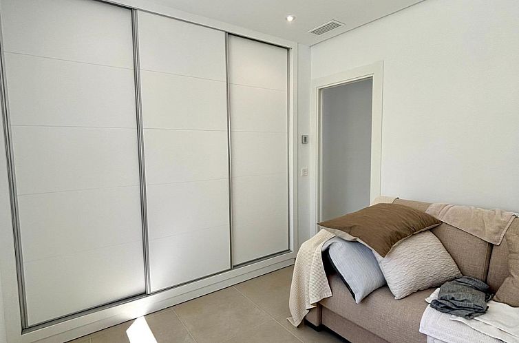 Vrijstaande woning in Benijofar