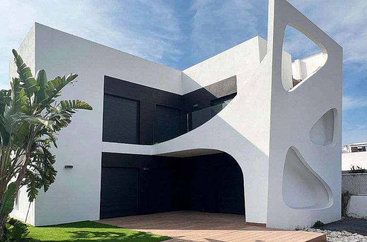 Vrijstaande woning in Rojales