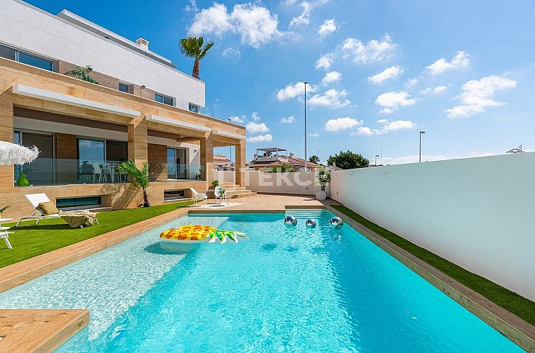 Vrijstaande woning in Rojales