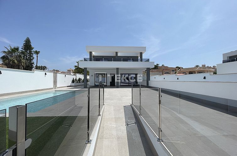 Vrijstaande woning in Rojales