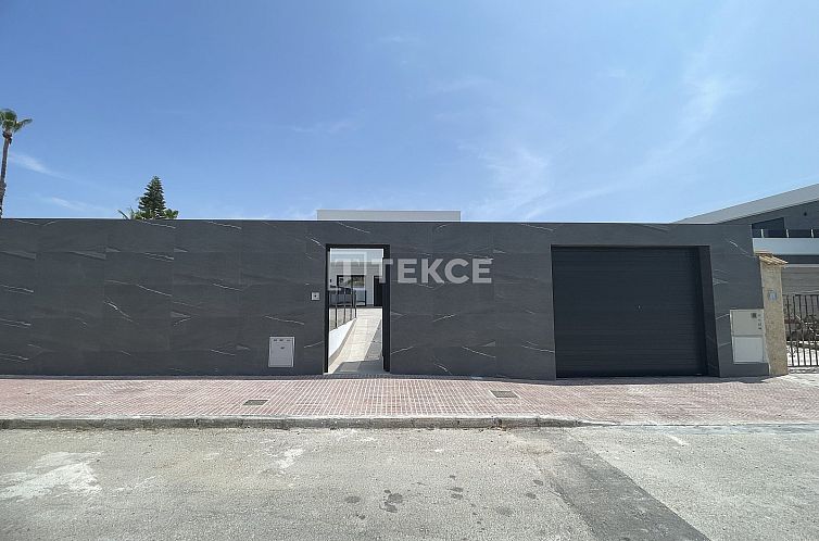 Vrijstaande woning in Rojales