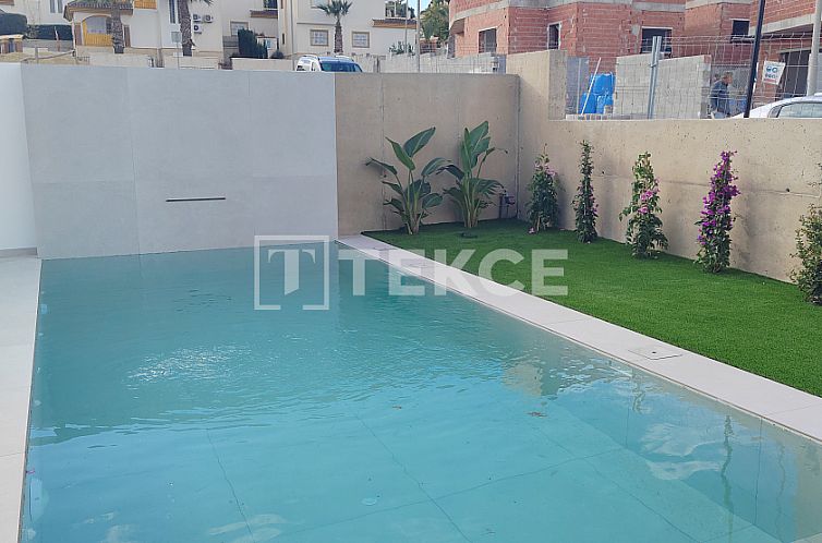 Vrijstaande woning in Rojales