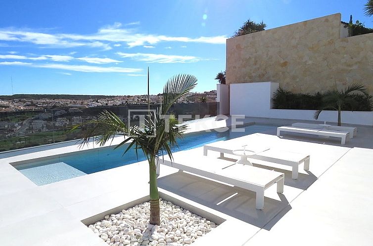 Vrijstaande woning in Rojales