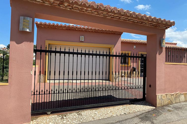 Vrijstaande woning in Orba