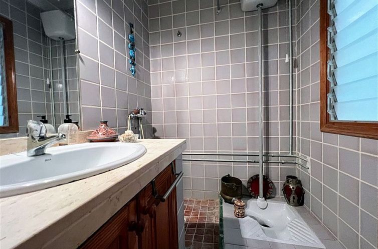 Geschakelde woning in Orba