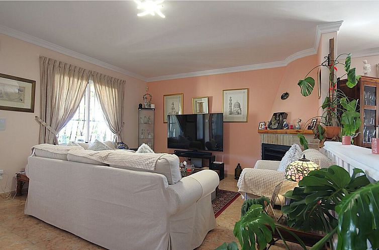 Vrijstaande woning in Orba