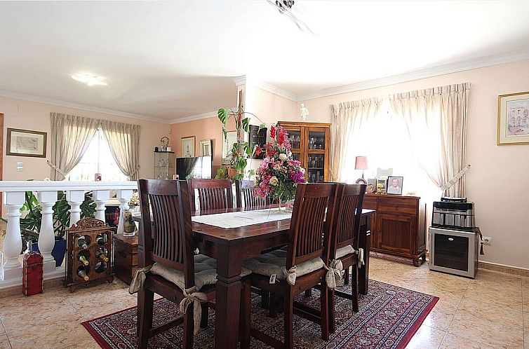 Vrijstaande woning in Orba