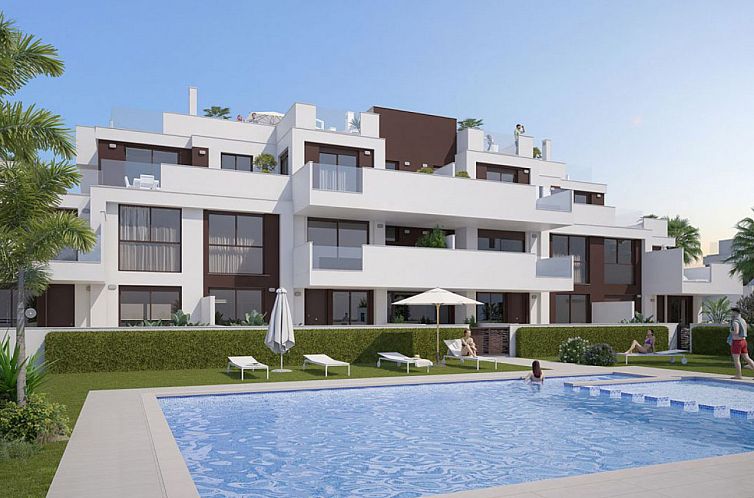 Geschakelde woning in Torre de la Horadada
