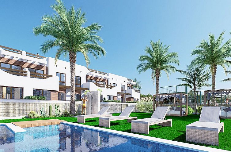 Geschakelde woning in Torre de la Horadada