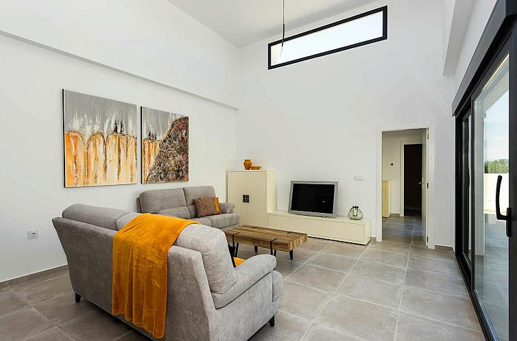 Geschakelde woning in Daya Nueva