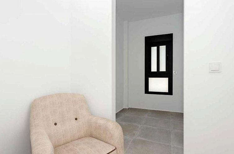 Vrijstaande woning in Daya Nueva