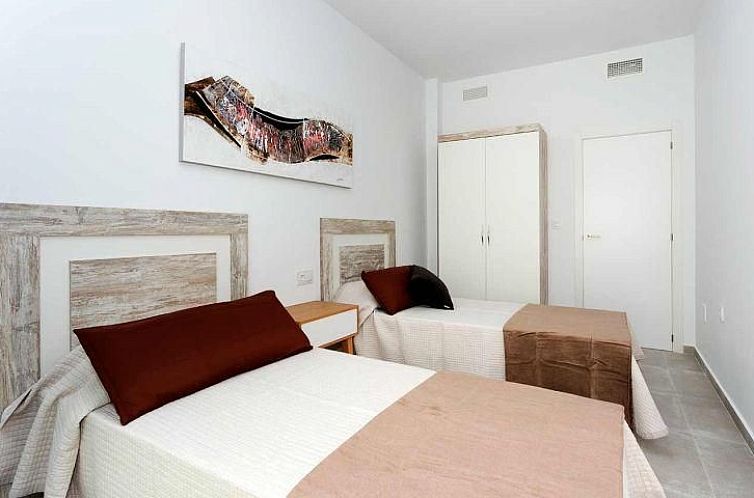 Vrijstaande woning in Daya Nueva