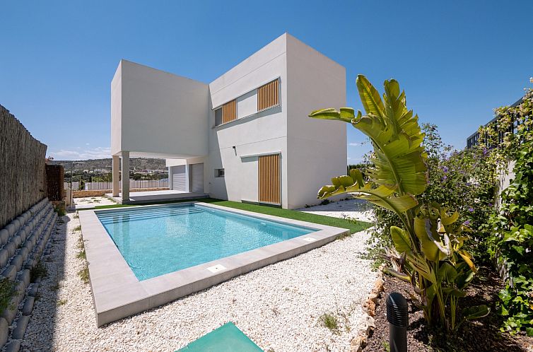 Vrijstaande woning in Algorfa