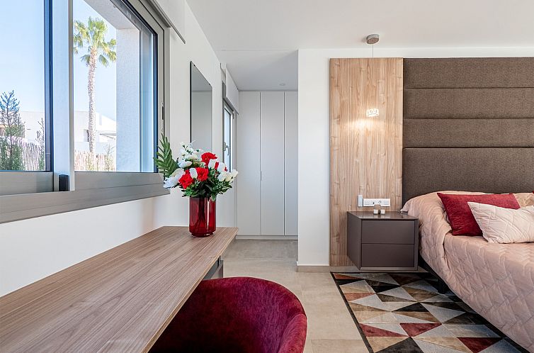 Vrijstaande woning in Algorfa