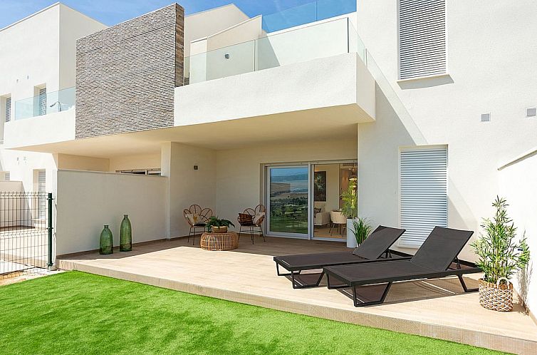 Geschakelde woning in Algorfa