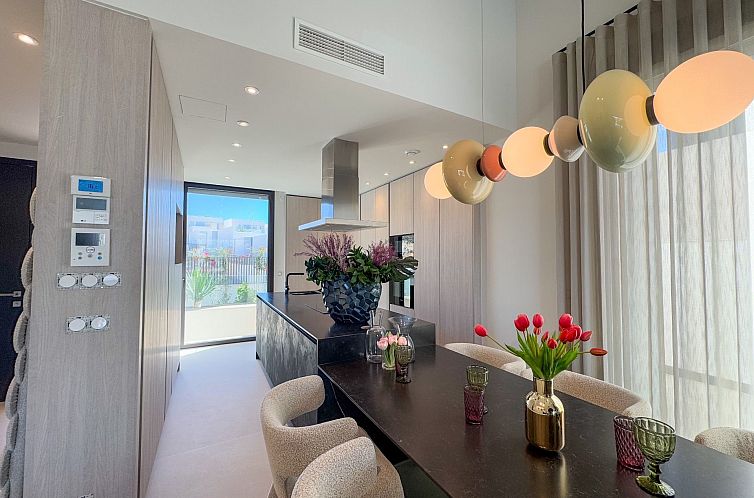 Vrijstaande woning in Algorfa