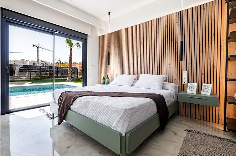 Vrijstaande woning in Algorfa