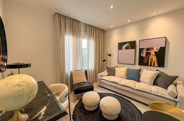 Vrijstaande woning in Algorfa