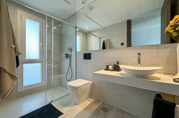 Vrijstaande woning in Algorfa