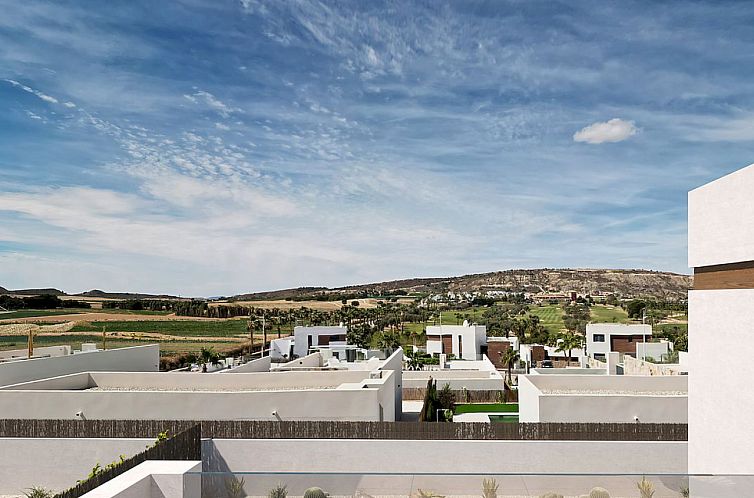 Vrijstaande woning in Algorfa