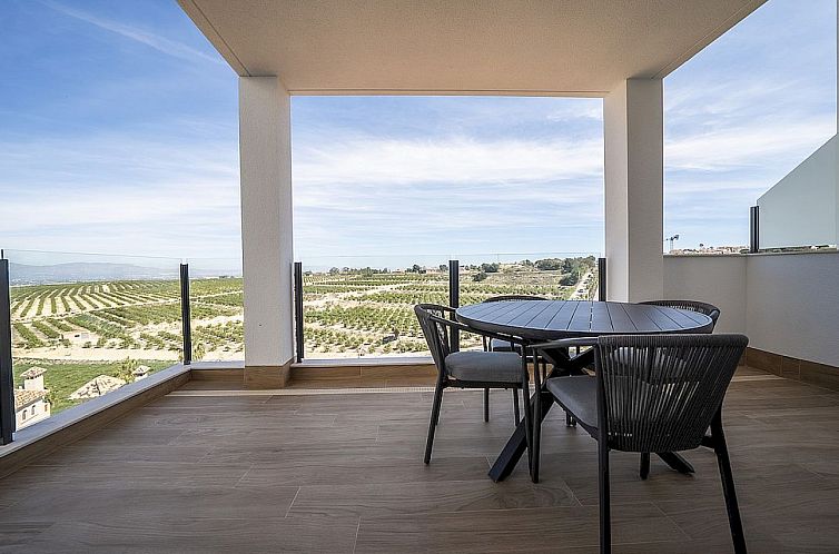 Vrijstaande woning in Algorfa