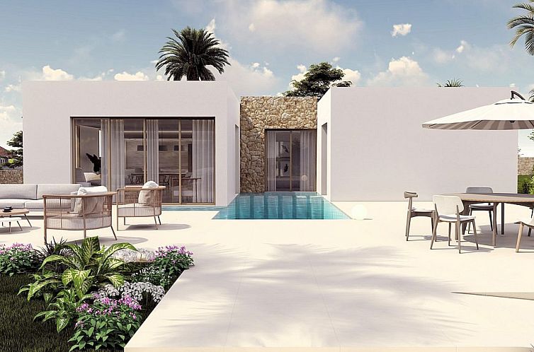 Vrijstaande woning in Algorfa